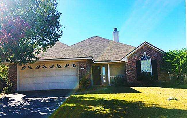 Primary Photo - Northgate Village Home.