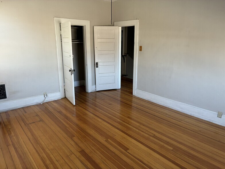 Building Photo - 221 Porfirio Diaz St