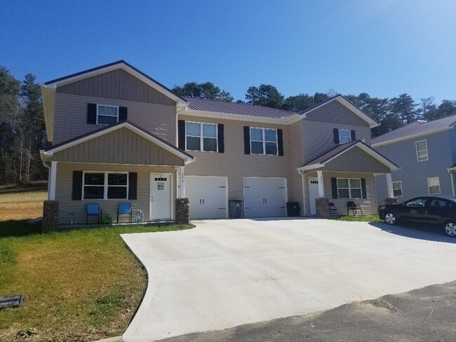 Building Photo - Coming in to Sevierville in January!!!