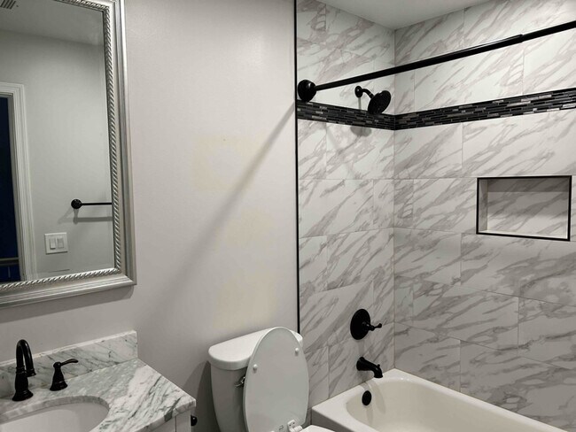 Building Photo - 3449 Diehl Ct