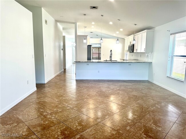 Building Photo - 8461 Gassner Way