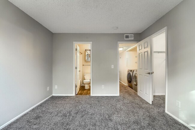 Building Photo - 12262 Colorado Blvd