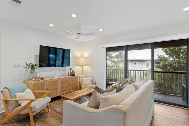 Building Photo - 3799 County Rd 30A