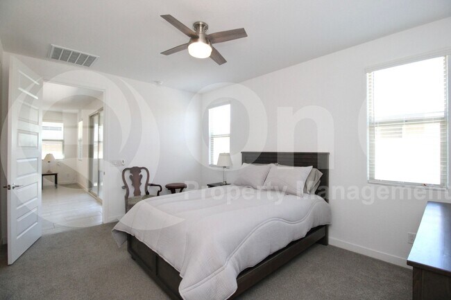 Building Photo - 8908 W Bethany Heights Dr