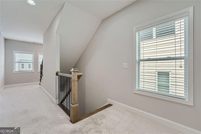 Building Photo - 18 Hardpan Aly