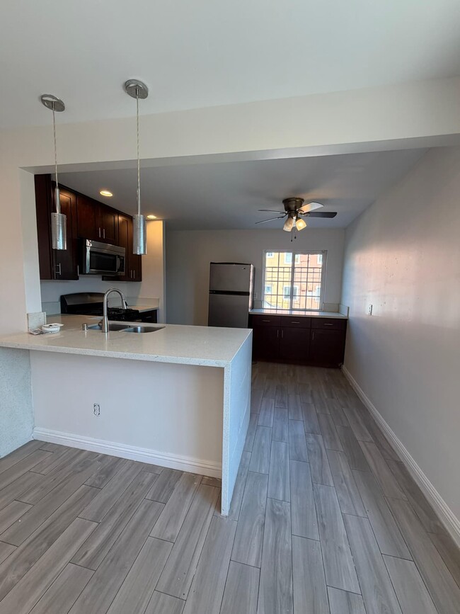 Building Photo - 4255 Altadena Ave.
