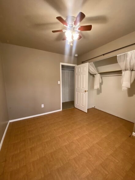3dr Bedroom - 1411 Melbourne Dr