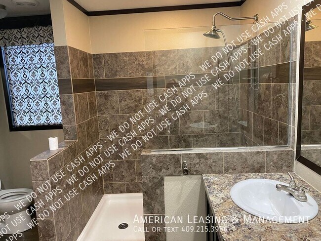 Building Photo - 3405 Landrey Ct