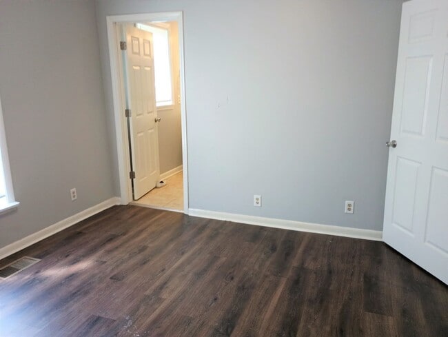 Building Photo - Enjoy a Peaceful "Country" Setting" in Hartselle