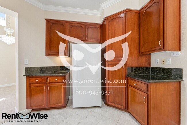 Building Photo - 406 Grenadine Way