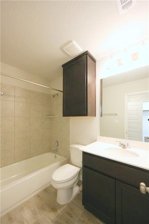 Building Photo - 1732 Fountain Bridge Dr