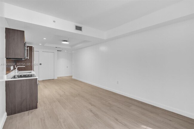 Building Photo - 55 SW 9th St