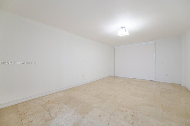 Building Photo - 3201 NE 183rd St