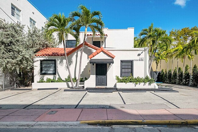 Building Photo - 237 38th St