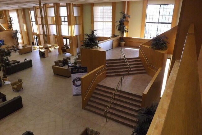 Building Photo - 4014 Cornwall Dr