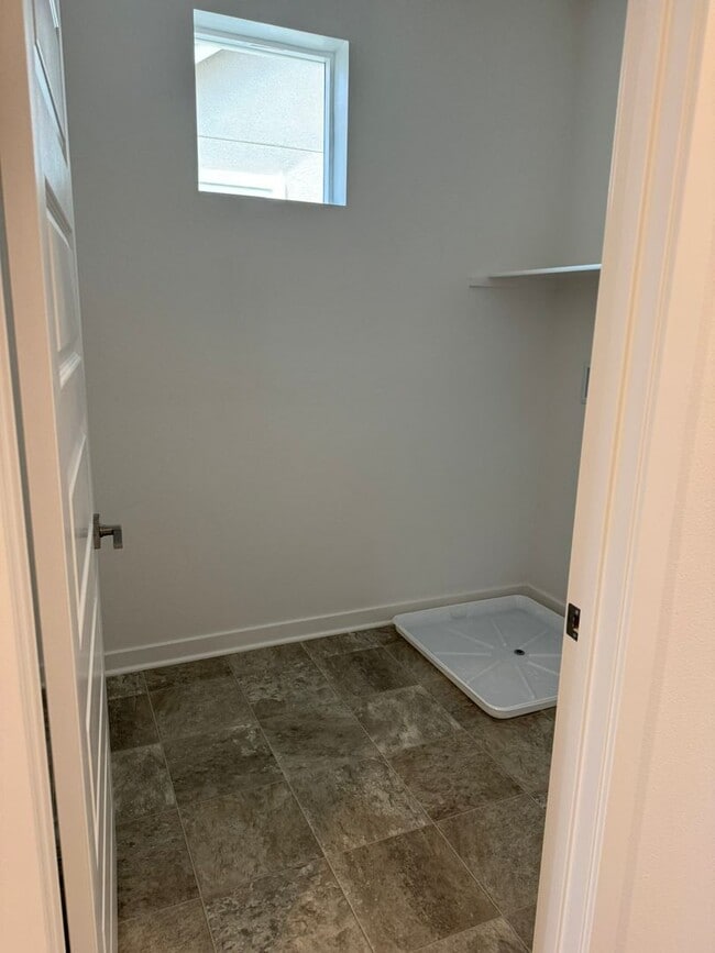 Building Photo - 13885 Sedum Ln