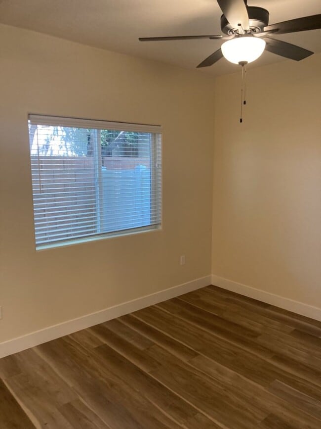 Building Photo - Move-In Discount! 2 Bedroom + Den/Office 2...