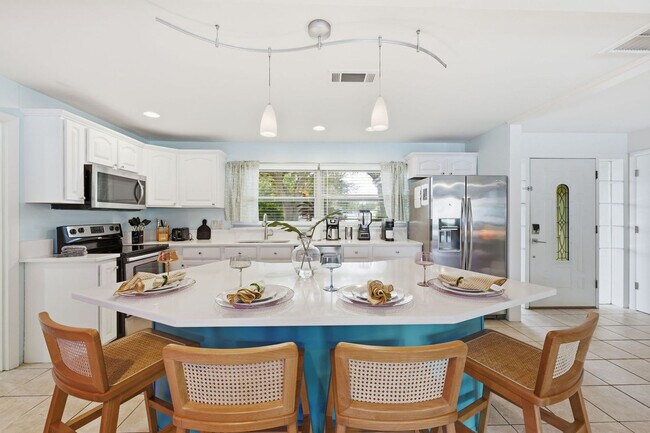 Building Photo - 12453 138th St N