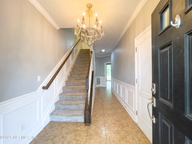 Building Photo - 4455 Ellipse Dr