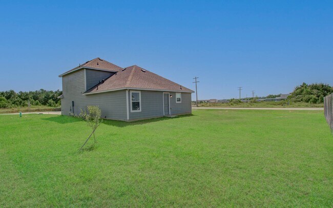 Building Photo - 2002 Rd 5500