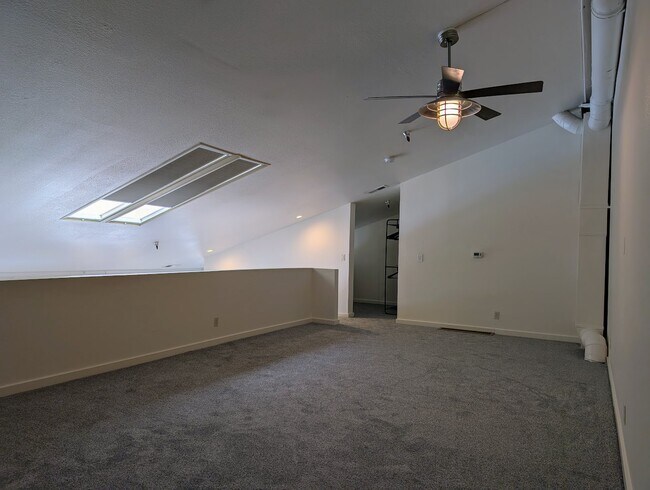 Building Photo - 205 SE Grand Ave