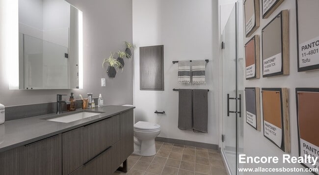 Building Photo - 144 Addison St