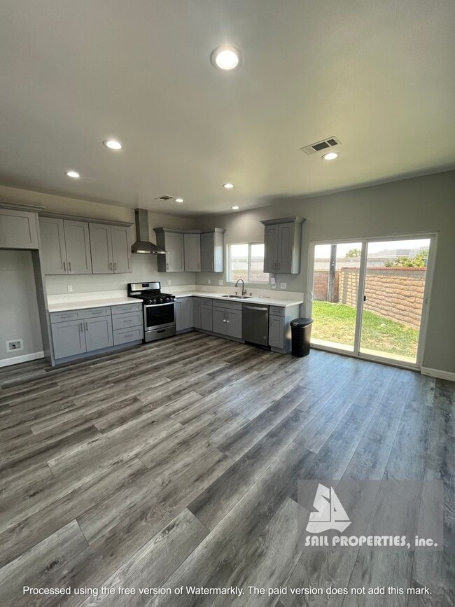 Building Photo - 5892 Nugget Cir