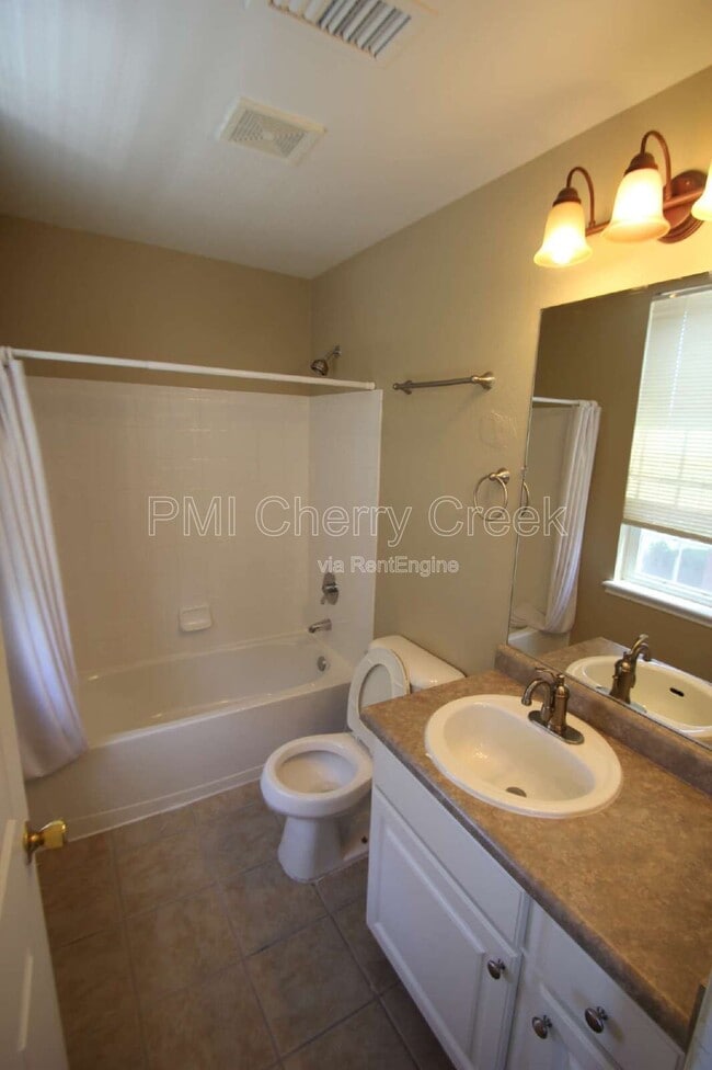 Building Photo - 12931 Ironstone Way