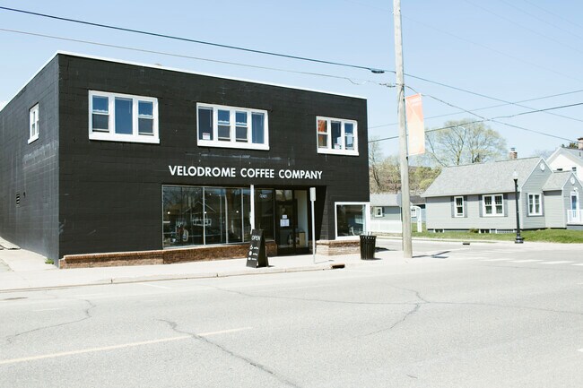 Primary Photo - 1127 N 3rd St