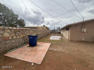 Building Photo - 10256 Alcan St