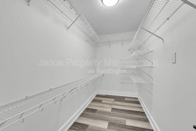 Building Photo - 4715 Marcel Ave Ave