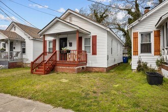 Building Photo - Call Sabrina Thomas Office at 757-767-0767...