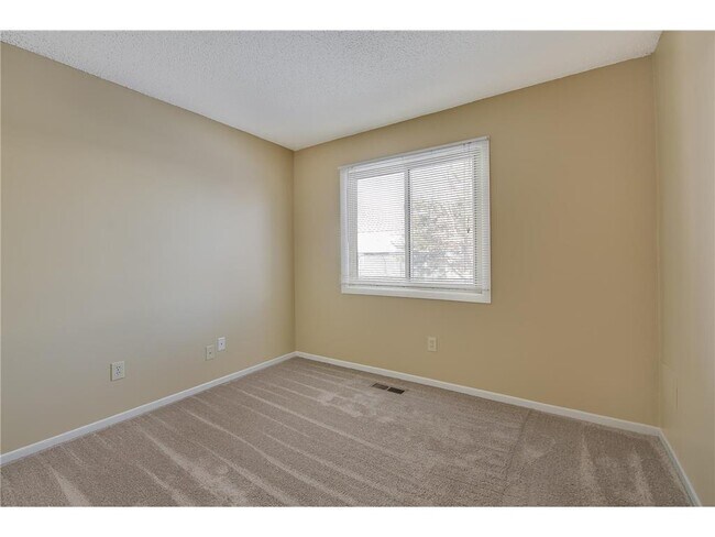 Building Photo - 4474 Cinnamon Ridge Trail