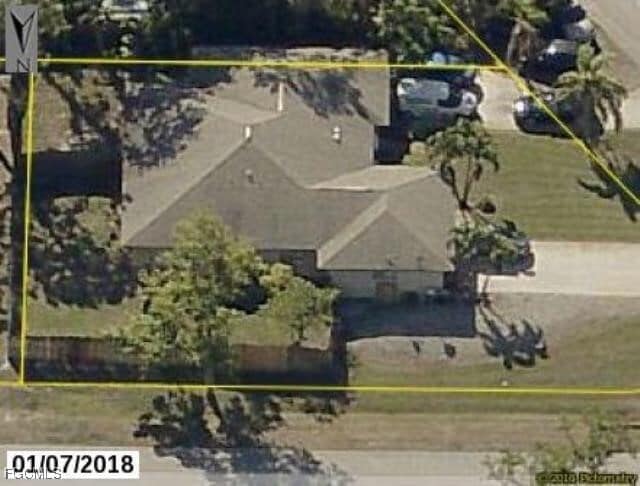 Primary Photo - 18157 Matanzas Rd