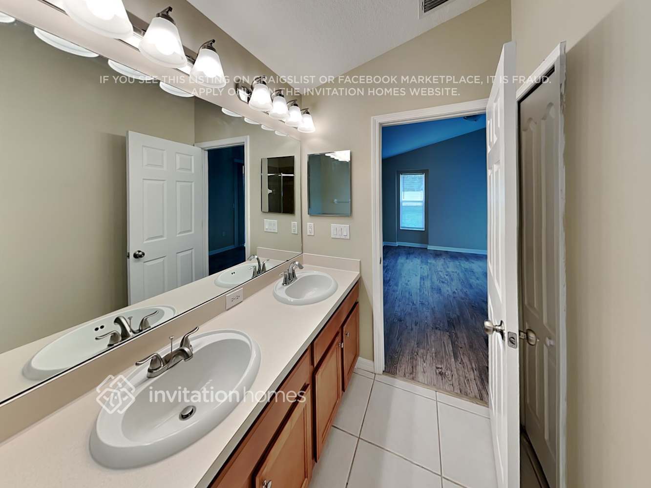 Building Photo - 8013 Alamosa Wood Ave