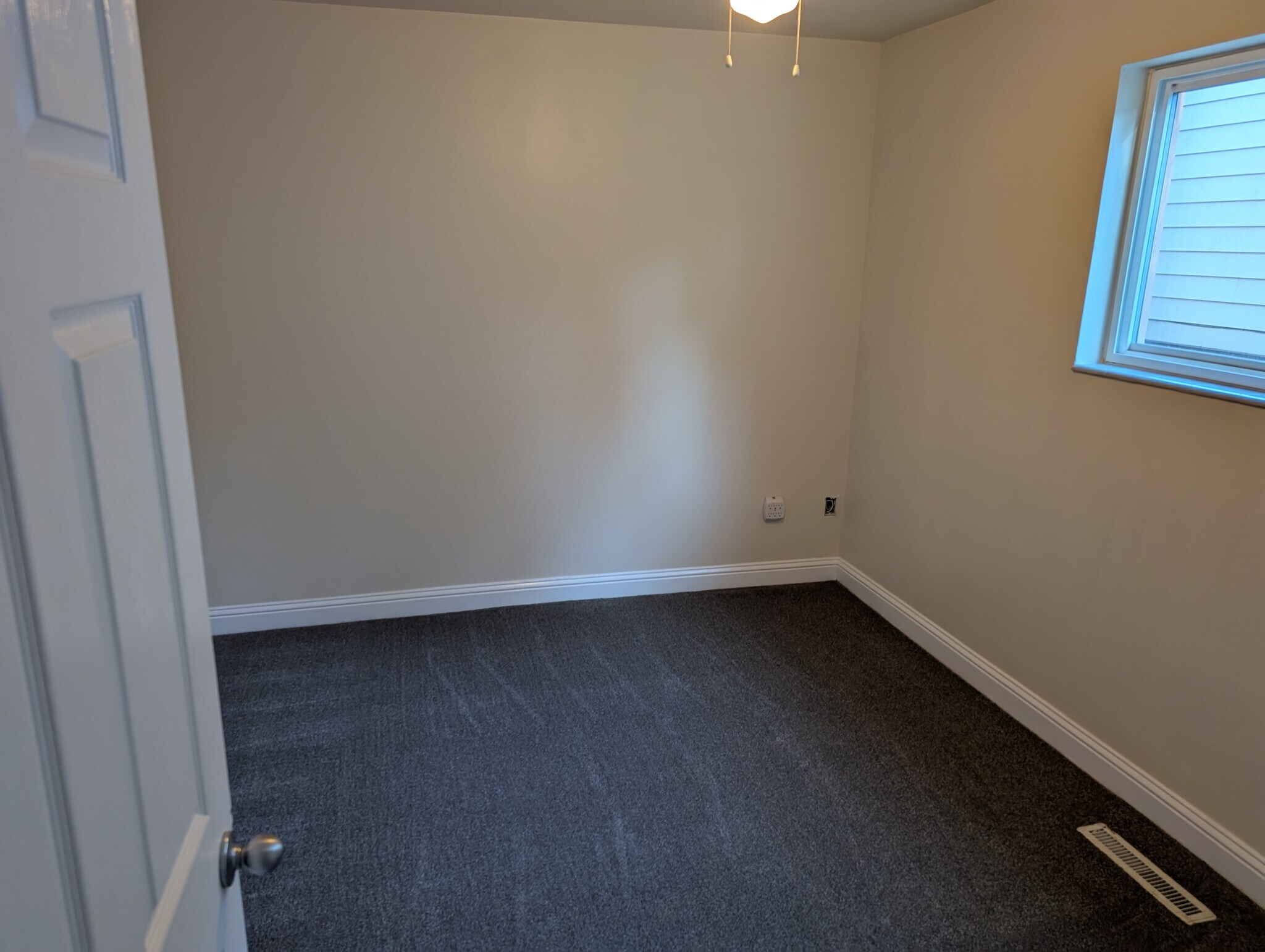 Bedroom 1 - 2544 S Park St