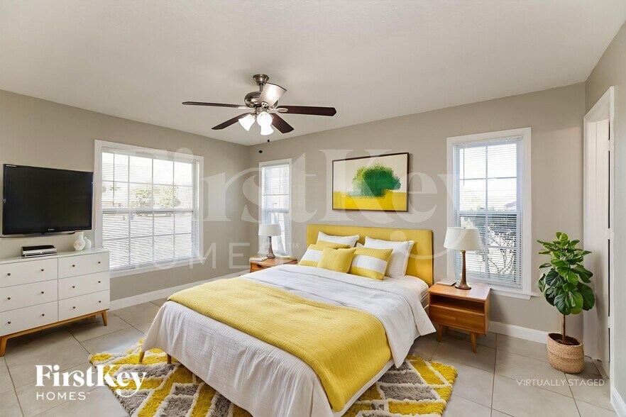 Building Photo - 112 Stafford Pl