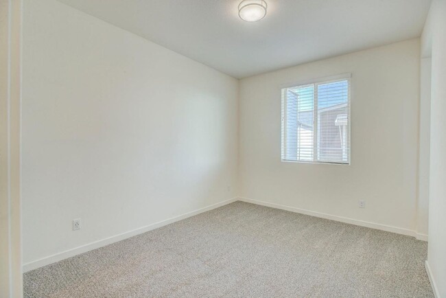 Building Photo - Modern Living at The MIll Gorgeous 2bed/2.5bath home