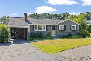 Building Photo - 10 Harvard Street Ext