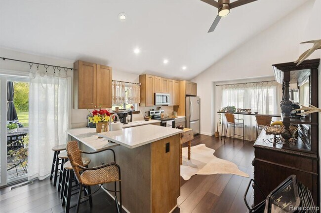 Building Photo - 4565 Katherina Z Pl