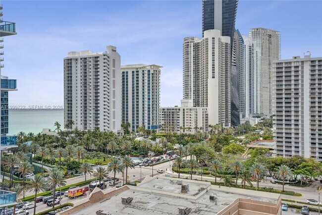 Building Photo - 17555 Atlantic Blvd