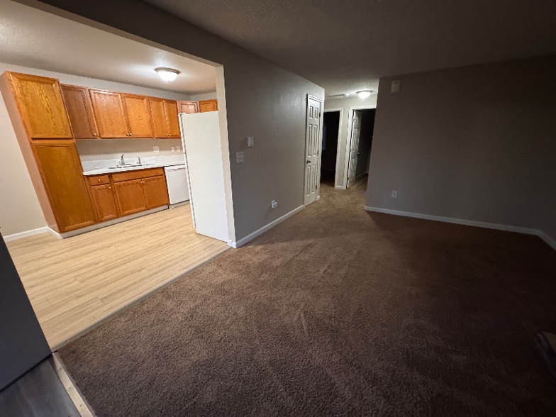 Building Photo - 2907 E M St