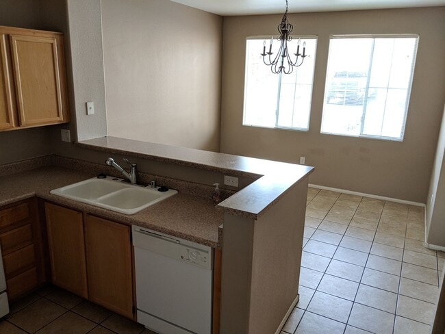 Building Photo - 10230 Deerfield Beach Ave