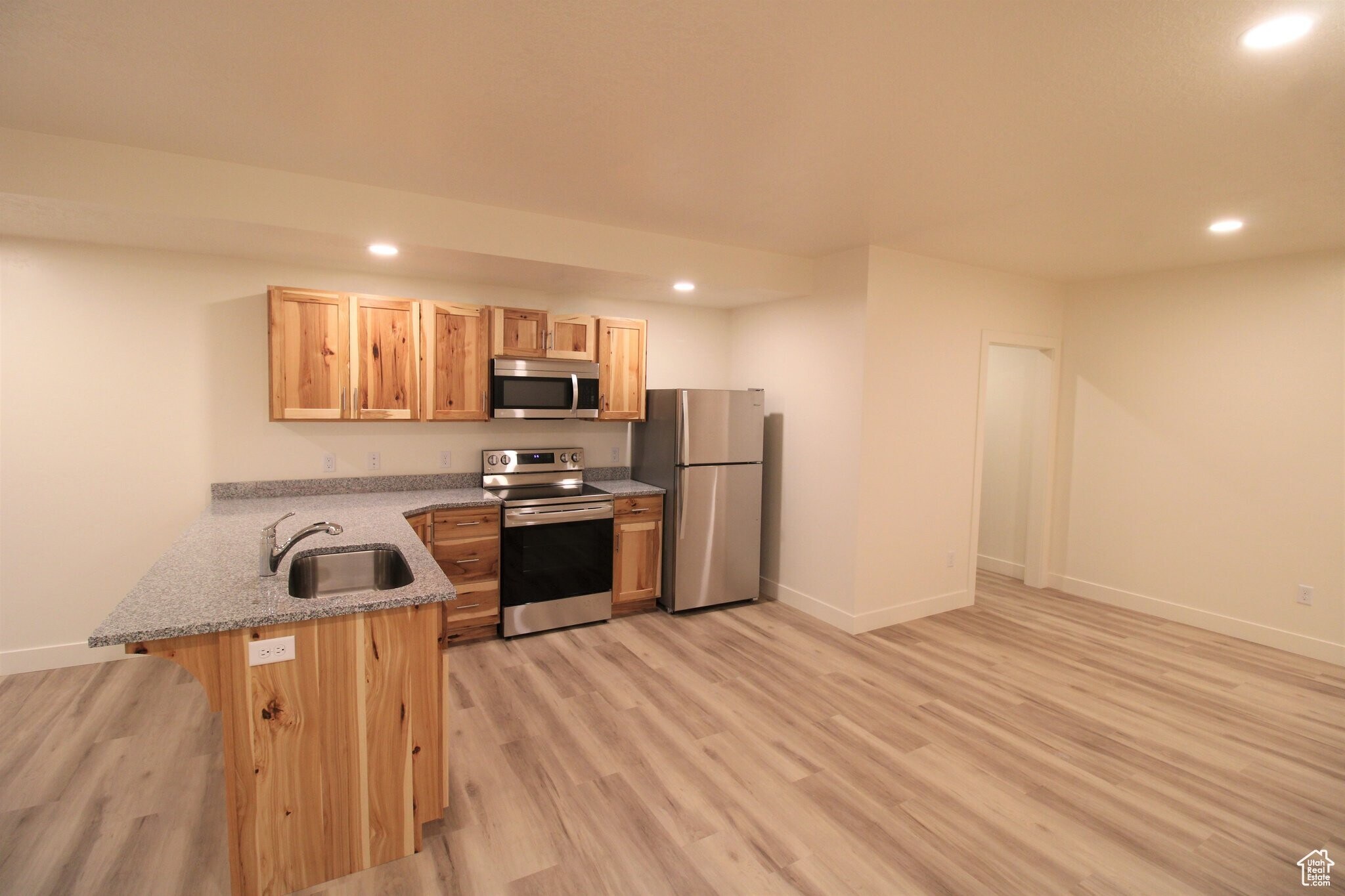 Building Photo - 1519 N 200 E