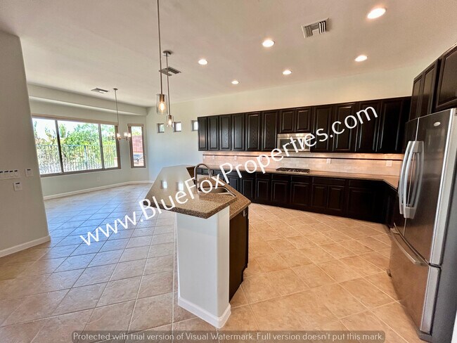 Building Photo - 12841 N Cactus Terrace Pl