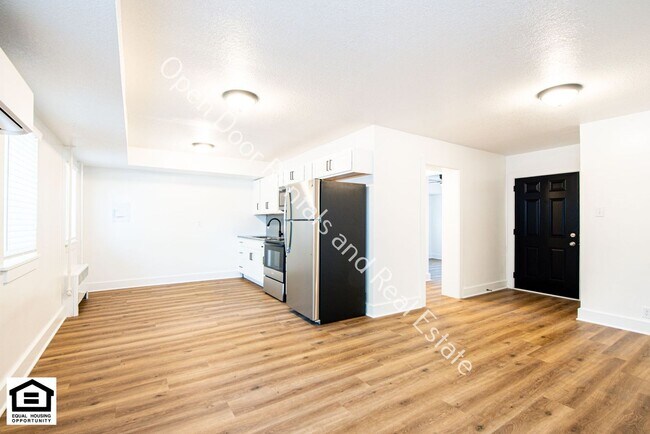 Building Photo - 1823 Griswold Dr