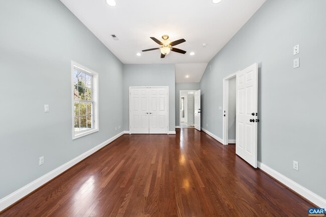 Building Photo - 703 Tilman Rd