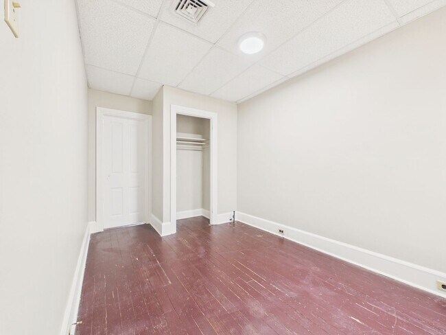 Building Photo - 1423 N 3rd St