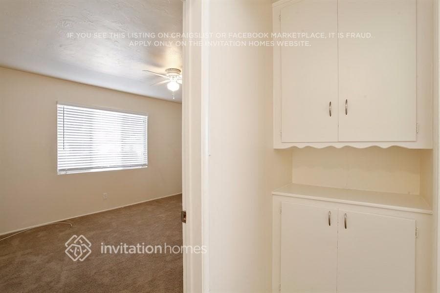 Building Photo - 4546 W Ave L-10