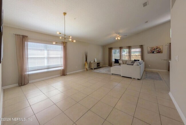 Building Photo - 12985 Harborton Dr